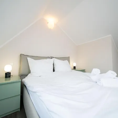 Favorite Stays -Suite And More - Altstadt Düsseldorf Buitenkant foto